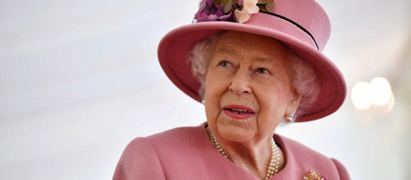 Βασίλισσα Ελισάβετ: Η πρώτη της επίσημη εμφάνιση μετά την απώλεια του πρίγκιπα Φίλιππου